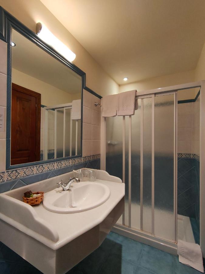 Hotel Rural La Plaza Caso المظهر الخارجي الصورة