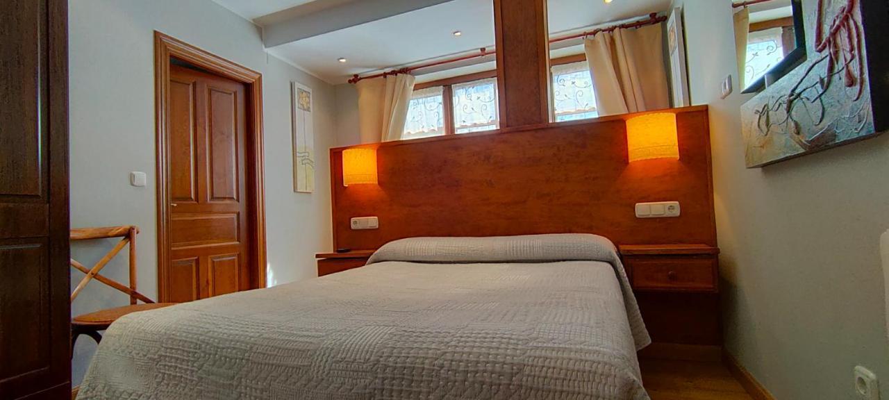 Hotel Rural La Plaza Caso المظهر الخارجي الصورة