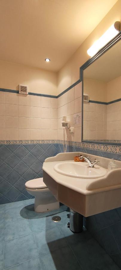 Hotel Rural La Plaza Caso المظهر الخارجي الصورة