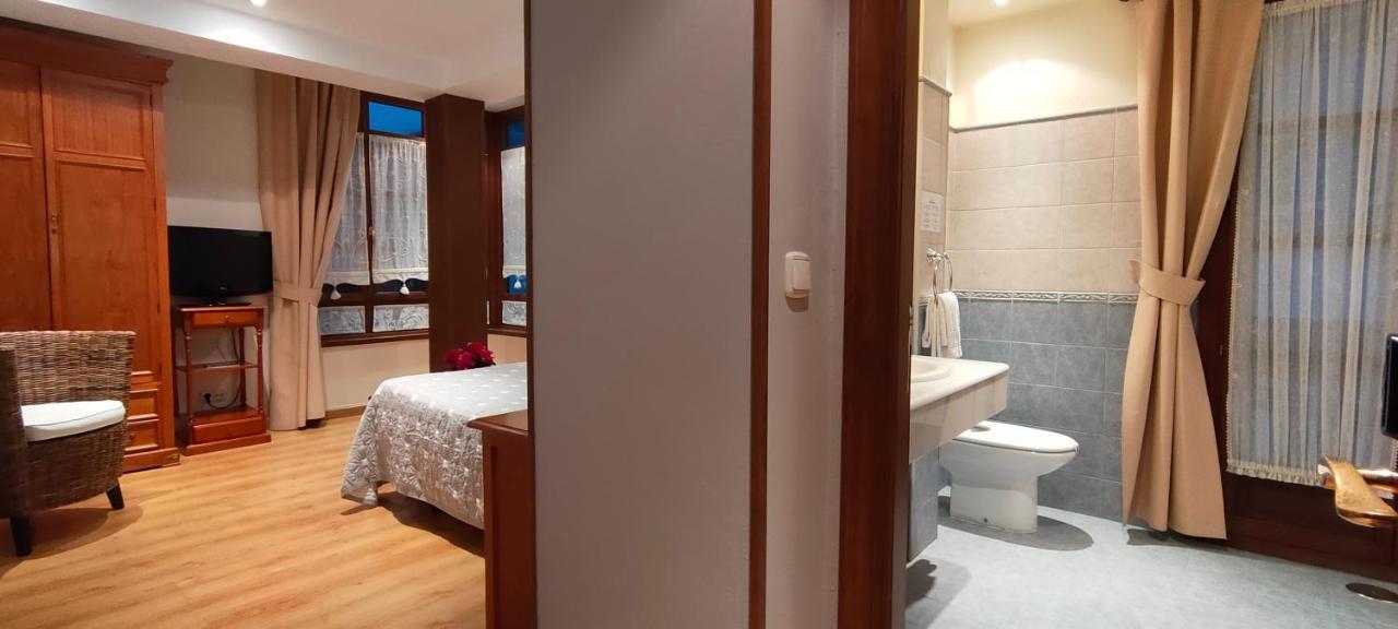 Hotel Rural La Plaza Caso المظهر الخارجي الصورة