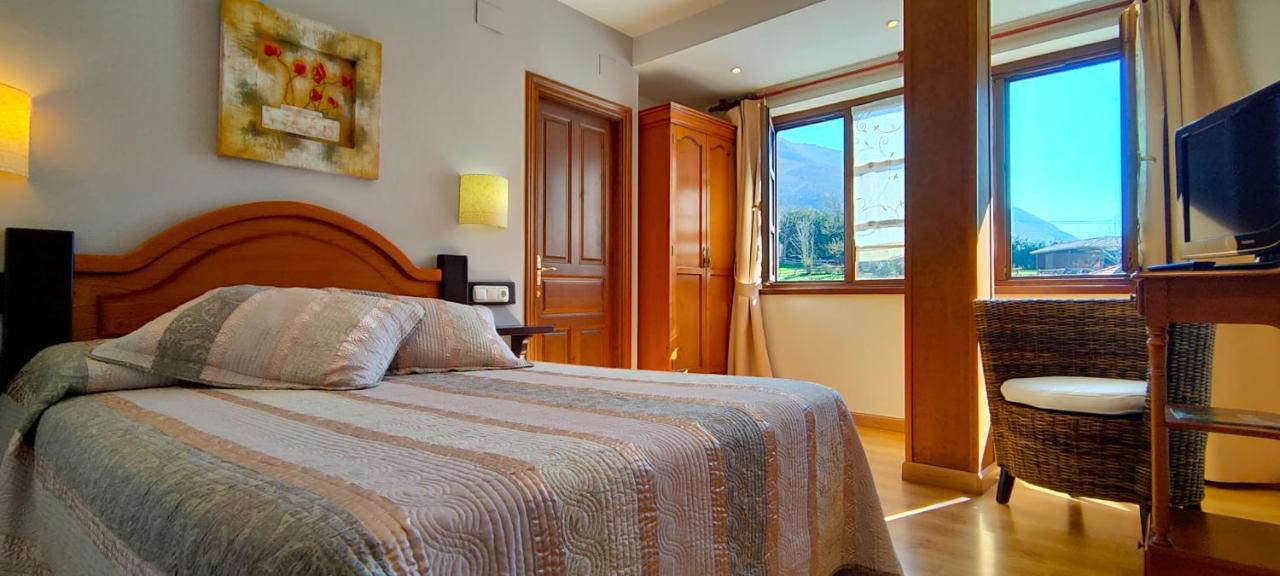 Hotel Rural La Plaza Caso المظهر الخارجي الصورة