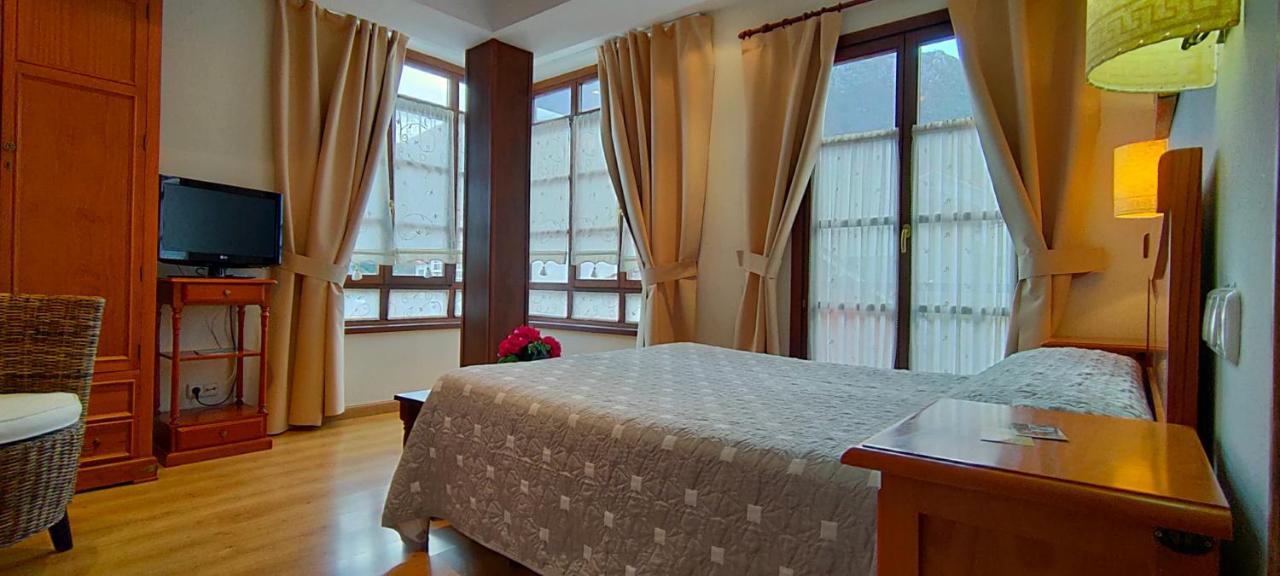 Hotel Rural La Plaza Caso المظهر الخارجي الصورة