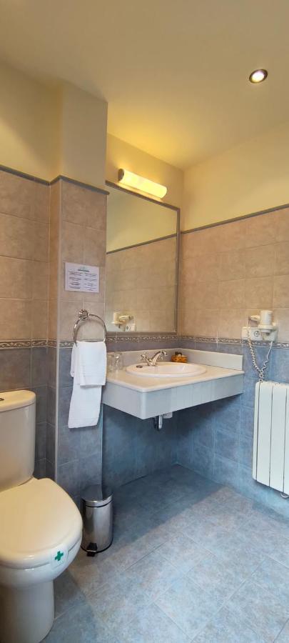 Hotel Rural La Plaza Caso المظهر الخارجي الصورة