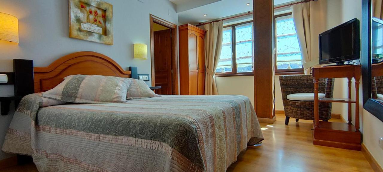 Hotel Rural La Plaza Caso المظهر الخارجي الصورة