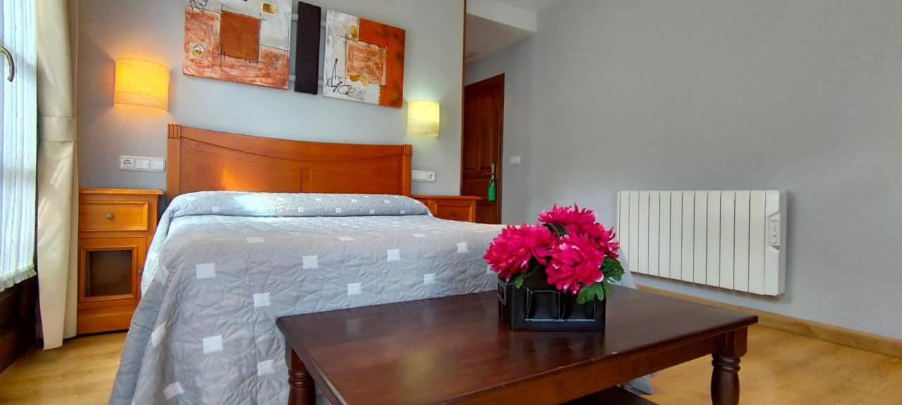 Hotel Rural La Plaza Caso المظهر الخارجي الصورة