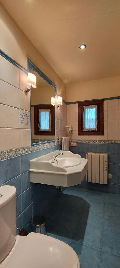 Hotel Rural La Plaza Caso المظهر الخارجي الصورة