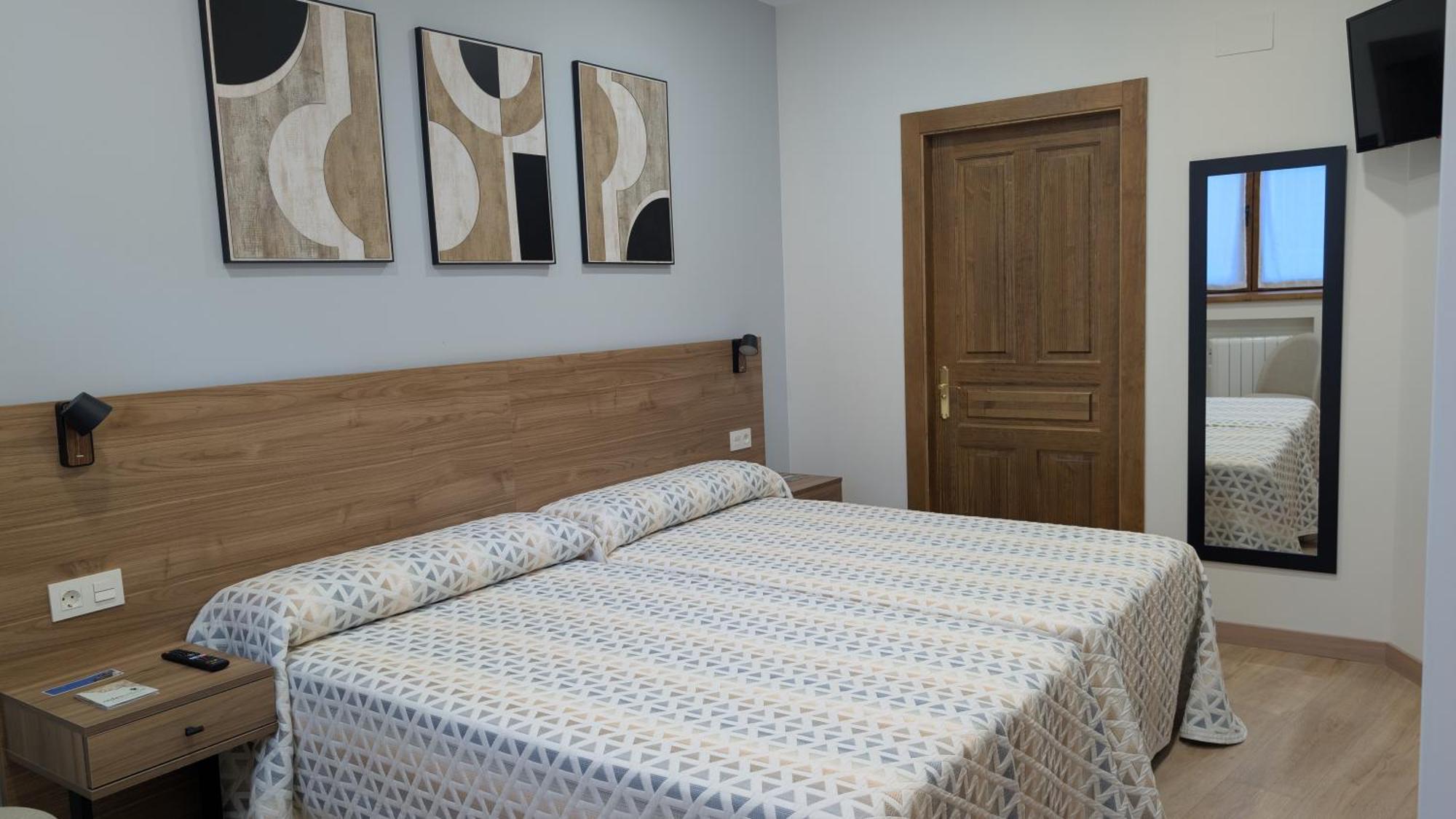 Hotel Rural La Plaza Caso المظهر الخارجي الصورة
